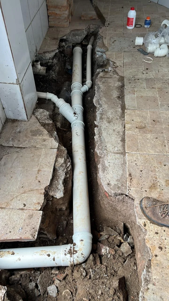 Vazamento embaixo do piso em São Paulo — geofone e termografia