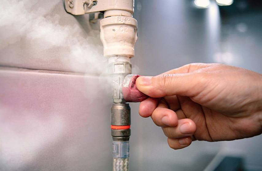 Vazamento de gás em casa: sinais de alerta e o que fazer antes da equipe chegar
